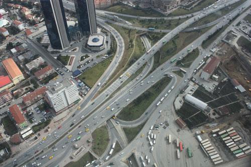 236 metreden trafiğe kuşbakışı...