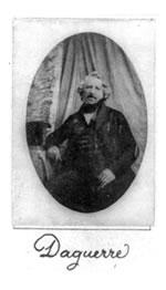 Negatif kullanmadan derken direkt pozitif baskı olarak yapılmış. Buna* daguerreotype deniyor.