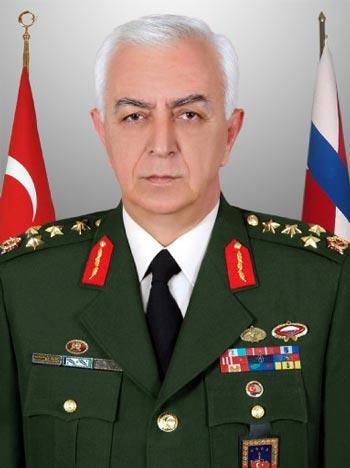 Kara Kuvvetleri Komutanı Orgeneral Sebahattin Işık Koşaner