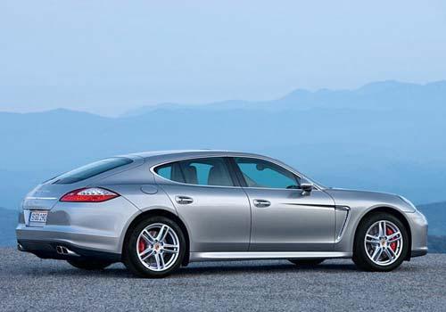 Yeni Porsche Panamera