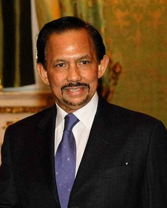 <p><strong>29-Hassanal Bolkiah</strong></p>
Brunei Sultanı
Brunei