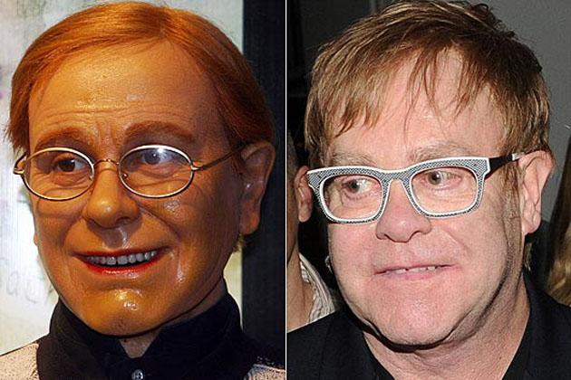 Heykellerin arasında ünlü şarkıcı Elton John'un kötü bir karikatürü sayılabilecek kopyası da var.