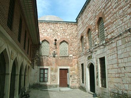 Topkapı Sarayı'ndaki reçelhanenin girişi