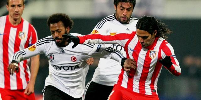 Atletico Madrid karşısında çeyrek final bileti arayan Beşiktaş, İnönü Stadı'nda mucizeyi gerçekleştirmeyi başaramadı ve 3-0'lık mağlubiyetle Avrupa'ya veda etti. <br><br>İşte gazetelere atılan manşetler...