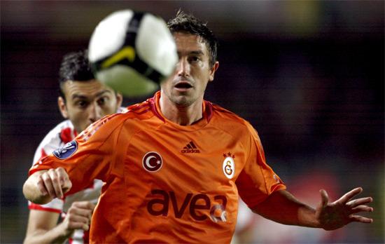 Taraftarlar, maçta kaçan pozisyonlarda büyük heyecan yaşadı. Rakip de son dakikalarda Kovacevic ve Diogo ile müsait pozisyonları harcadı.