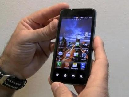 LG Star 
Nvidia'nın güçlü Tegra 2 çipseti sonunda bir telefona girmeyi başardı. LG Star'ın işlemcisi güç tasarrufunun yanında rakip mobil işlemcilerini performans konusunda geride bırakıyor.