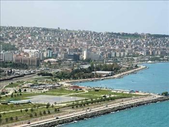 <p>RİZE Kafkas kökenli bir kelime olduğu sanılmaktadır.</p>
