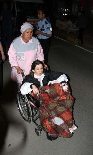 Bursa Yıldırım Merkez İlçesi'nde Şevket Yılmaz Devlet Hastanesinde yangın çıktı. 1'i çocuk 39 hastanın başka hastanelere sevk edildiği yangın sonucu 3'ü kadın 8 kişi hayatını kaybetti.