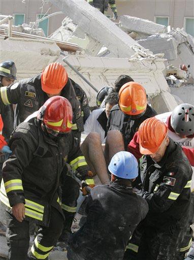 İtalya'dan Deprem Görüntüleri