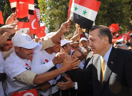Başbakan Recep Tayyip Erdoğan, Suriye'de Devlet Başkanı Beşar Esad ile görüştü, Halep Üniversitesi'nden fahri doktora ünvanı aldı ve sevgi seline maruz kaldı