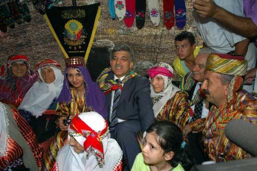 Cumhurbaşkanı Abdullah Gül, 727. Ertuğrul Gazi'yi Anma ve Söğüt Şenlikleri'ne katıldı