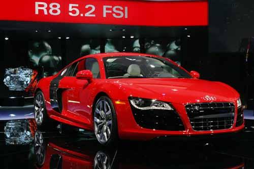 AUDI R8 V10 52 FSI