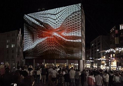 <p>Arkitera bünyesindeki Türkiye'nin en büyük dijital mimarlık arşivi ARKİV, 2011'in en iyi binalarını seçti. Mimarlardan oluşan jüri, Türkiye'de uygulaması geçen yıl tamamlanan 79 önemli projeyi inceledi ve 39 projeyi 2011 seçkisine aldı. İşte o projeler...<br /><br /><strong>Aktif Strüktürler - Akustik Formasyon-İstanbul</strong></p>