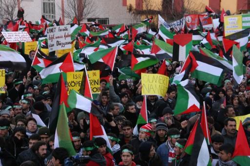 iSRAİL YURT ÇAPINDA MİTİNG VE EYLEMLERLE PROTESTO EDİLDİ