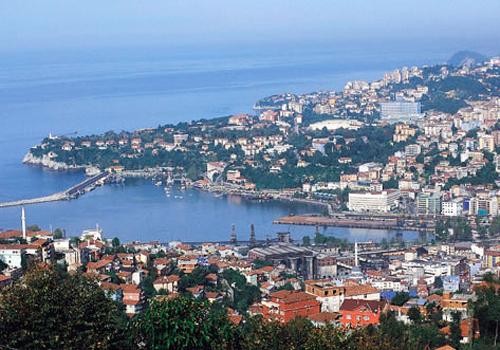 <p><span style="color: #ff0000;"><strong><span style="text-decoration: underline;"><span style="color: #000000;">ZONGULDAK<br /><br /></span></span>Seçmen sayısı :</strong> <span style="color: #000000;">455.379<br /></span></span><strong><span style="color: #ff0000;">Sandık sayısı</span></strong> <span style="color: #ff0000;"><strong>:</strong> <span style="color: #000000;">1.864</span></span></p>