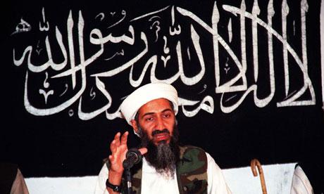 ABD'nin istihbarat örgütü CIA'nın dolaylı desteğiyle Sovyetler'e karşı savaşan Bin Ladin, günü geldiğinde ABD'nin bir numaralı aranan adamı oldu.