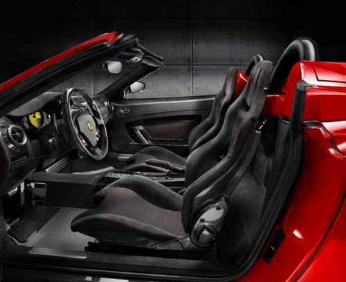 Yeni Ferrari 430 Scuderia Spider 16M