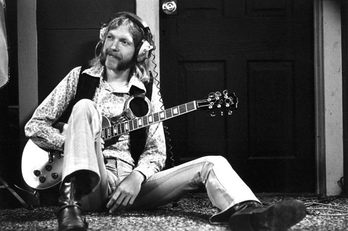 <p><br>
Amerikali gitarist Duane Allman listenin 9. sırasını aldı. 9) Duane Allman