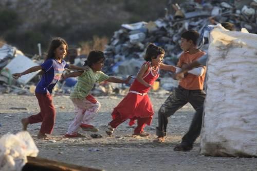 İşte mavisiz, kumsalsız, şaaşasız Bodrum'dan insan manzaraları...