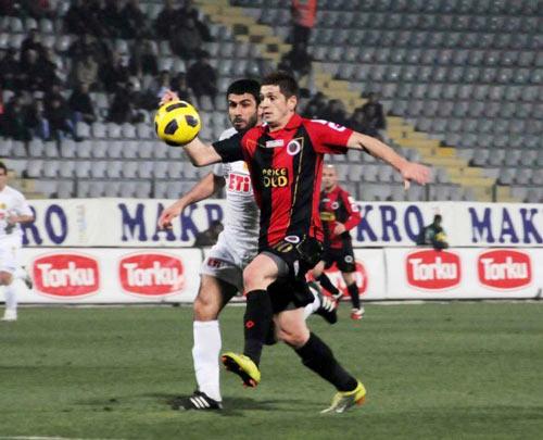 10. RANDALL AZOFEIFA (GENÇLERBİRLİĞİ)