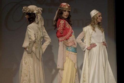 Ankara Olgunlaşma Enstitüsü tarafından, ABD'nin New York kentinde düzenlenen defile büyük beğeni topladı.