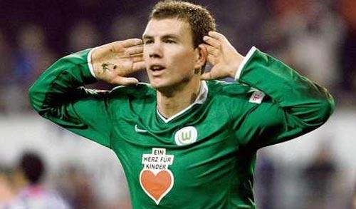 Edin Dzeko (Bosna)                Wolfsburg'dan Manchester City'ye