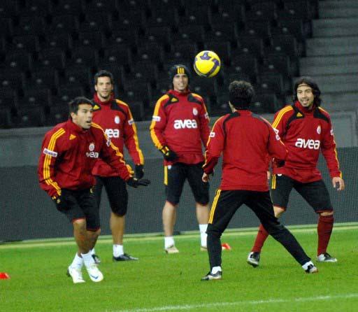 Geçtiğimiz ayın, yazılı, görsel ve e-basın toplamında en çok bahsi geçen ikinci spor kulübü Galatasaraydı.