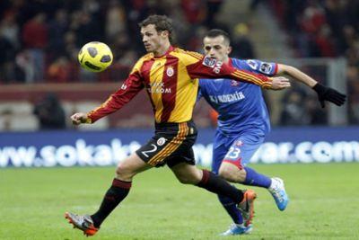 24. hafta Galatasaray0 : 0K. Karabükspor, Galatasaray Arena'da Karabükspor'la golsüz berabere kalırken yine umut vermiyordu
