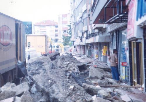 17 Ağustos 1999 Marmara Depremi Sakarya Fotoğraflar: İhsan Aydın