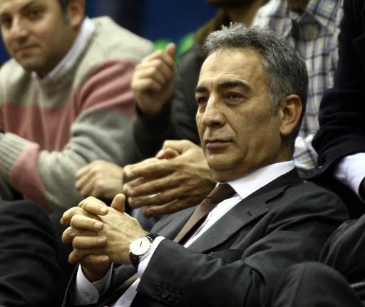 Basketbolda FIBA Avrupa Kupası yarı final rövanş maçında Galatasaray, Rusya'nın Dinamo Kursk takımını 62-39 yenerek finale yükseldi.