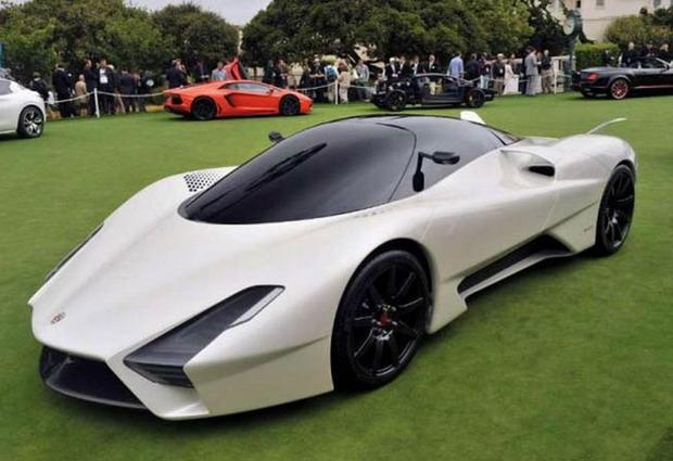 9. sırada Shelby Super Cars'ın SSC Tuatara modeli var.
