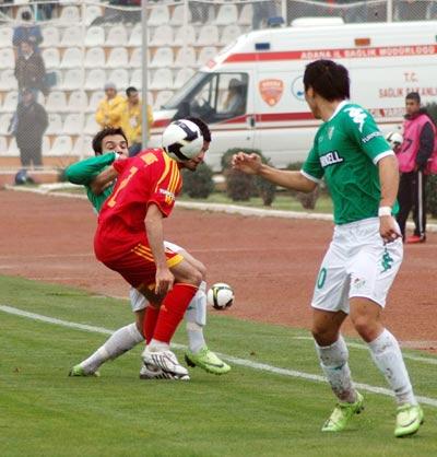 Süper Lig'de, Adana 5 Ocak Stadı'nda oynanan Kayserispor-Bursaspor maçı başladığı skorla sona erdi.