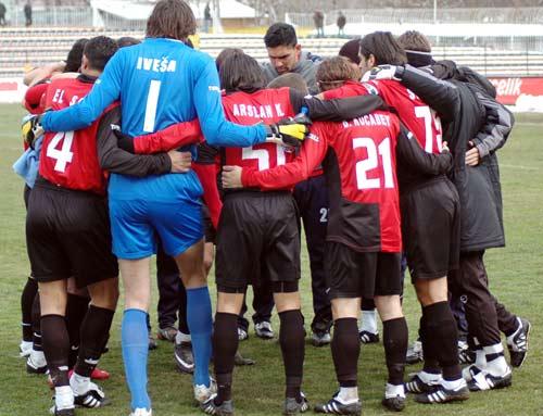 Süper Lig'de üç haftadır istediği sonucu alamayan Eskişehirspor, şeytanın bacağını kırdı. Eskişehirspor - Kayserispor maçı sahibi takımın 1-0 üstünlüğüyle tamamlandı.