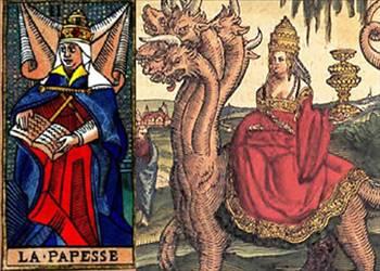 Hikayeyi süsleyen ve 1350 tarihi civarında basılan "De Claris Mulieribus" kitabına dahil eden İtalyan humanisti Boccaccio, kadın Papa John Anglicus'a (Pope John VIII) ilk defa kadın ismi vermiştir (Giliberta).