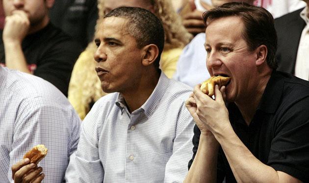 Obama ve Cameron, bugün Beyaz Saray'da resmi görüşmeler yapacak.