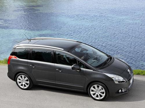 Peugeot: Yılın ilk tanıtımlarından birine imza atarak 5008 modelini yola çıkaracak.