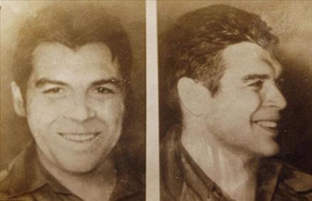 Gezi sonunda Arjantine döner dönmez tıp eğitimini tamamladı ve tekrar yollara düştü. Tüm kıtayı bir kez daha dolaşan Che, 1953 yılının Aralık ayının son günlerinde Guetemalaya geldi.