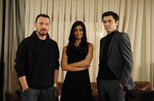 Gönülçelen -- atv'nin ilgiyle izlenen dizisi İstanbul'da Göztepe ve birçok semtte çekiliyor.