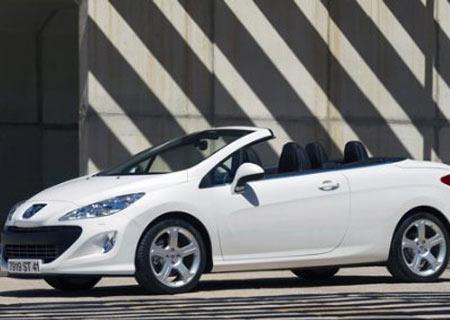 Peugeot'nun yeni Coupe-Cabriolet modeli 308 CC