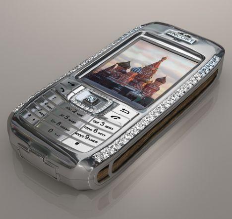 Diamond Crypto Smartphone (1.300.000 USD) 
Telefonun dış bölümü, 40 beyaz elmasla süslenen beyaz ve pembe altından meydana geliyor. Telefonun çalınması veya kaçırılmanız durumunda verilerinizi koruyan özel bir şifreleme teknolojisi mevcut.