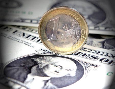 ECB, Aralık 2010 itibariyle, toplam 72 milyar euroluk tahvil satın aldı.