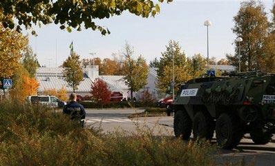 Finlandiya'nın Kauhajoki şehrinde bir meslek okulunda bir öğrencinin düzenlediğ saldırıda ilk belirlemelere göre 9 kişi öldü
