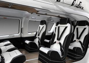 Mercedes-Benzin İtalya Comoda yer alan İleri Tasarım Stüdyosunun hayata geçirdiği yeni kabin, yöneticiler ve ailelerinin rahat seyahat etmesi için tasarlanmış.