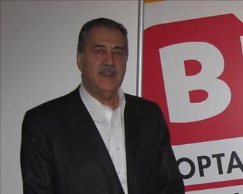 19-  Mustafa Latif Topbaş
Şirket: BİM
2011 serveti (milyon dolar): 1.300
