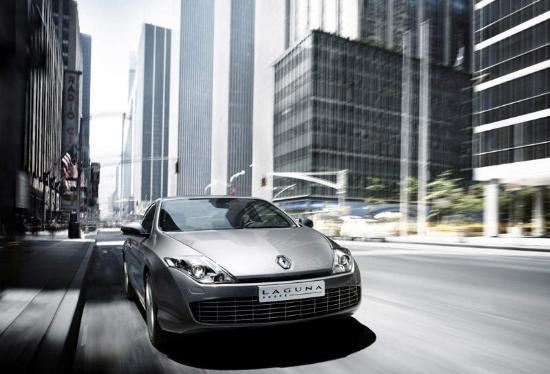 Renault Laguna Coupe