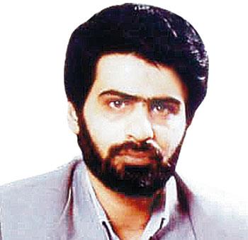 <b>Ali İhsan Karahasanoğlu</b>; Sert oynayan iyi bir defans oyuncusudur. Kornerlerde ileri çıkıp kaydettiği müthiş kafa gollerini gördük. Ama spor medyası kör, sağır ve dilsize yatıp görmedi, duymadı ve söylemedi. Kuralları çok iyi bilir (Asaleten Hukukçu o yüzden).