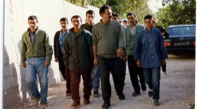 Öcalan'ın Suriye'deki 5 yıldızlı hayatı, BDP'li Bengi Yıldız'ın Ramazan'da içkili havuz sefası ve cuma namazı eylemlerinin sözde baş imamının uygunsuz görüntüleri medyaya böyle yansıdı.
