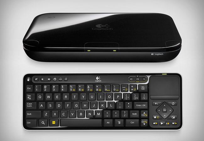 Google TV / Logitech Settop Box - Televizyonunuza bağlanan bir medya merkezi görevini gören Google TV aslında bir yazılım. Logitech de onu ilk kez vücut kazandıran donanımcı.
