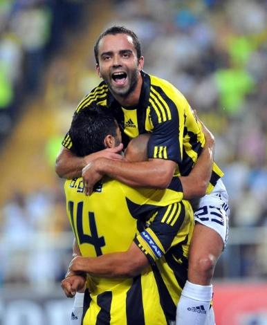 2005-2006 sezonunda ise 1. turda yer aldığı (E) grubunu 4 puanla son sırada tamamlayan sarı-lacivertliler, lige 1. turda veda etti.