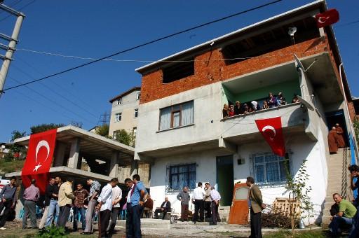 'Bizde yüzlerce İlhan var, vatana feda olsun'